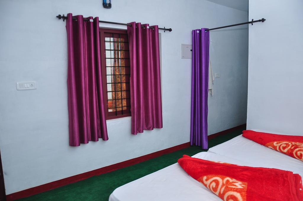 Sunleo Spice Villas & Homestay Мунар Екстериор снимка