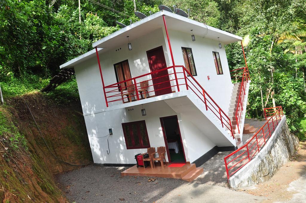 Sunleo Spice Villas & Homestay Мунар Екстериор снимка